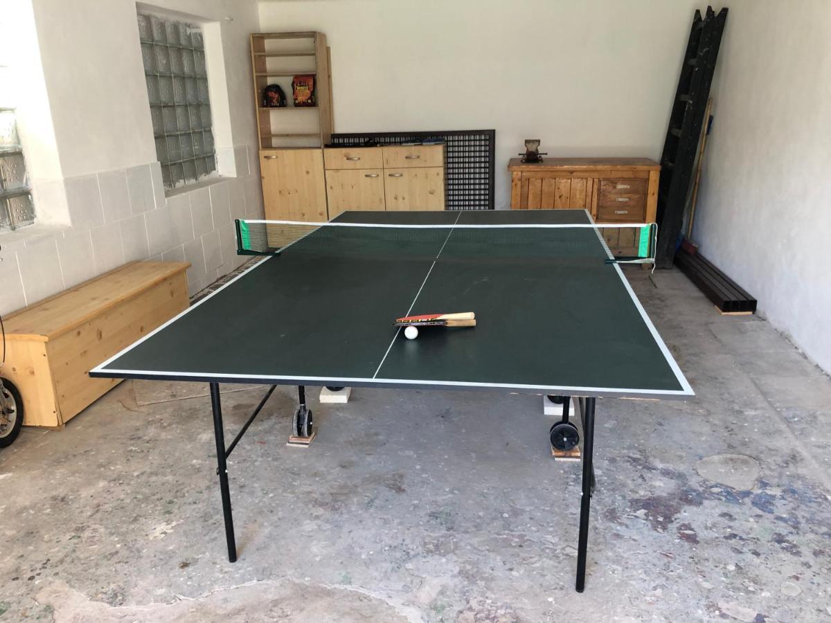 Apartmany Jevany מראה חיצוני תמונה